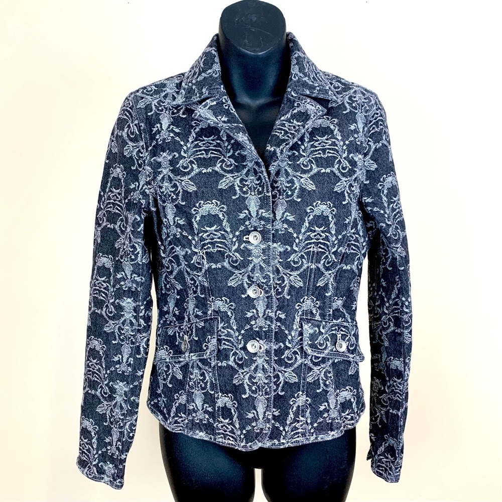 Access black print jean jacket , size 8